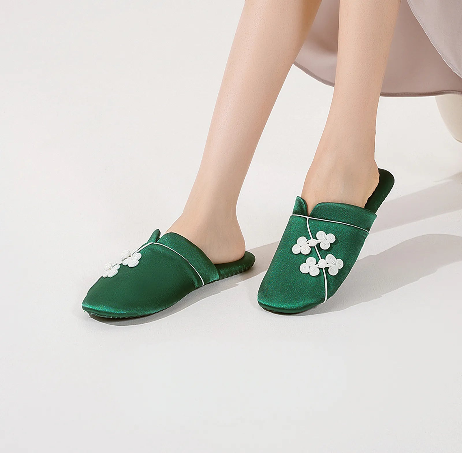 Green Silky Floral Knot Cotton Sateen House Slippers with white embroidered details - RoomDen