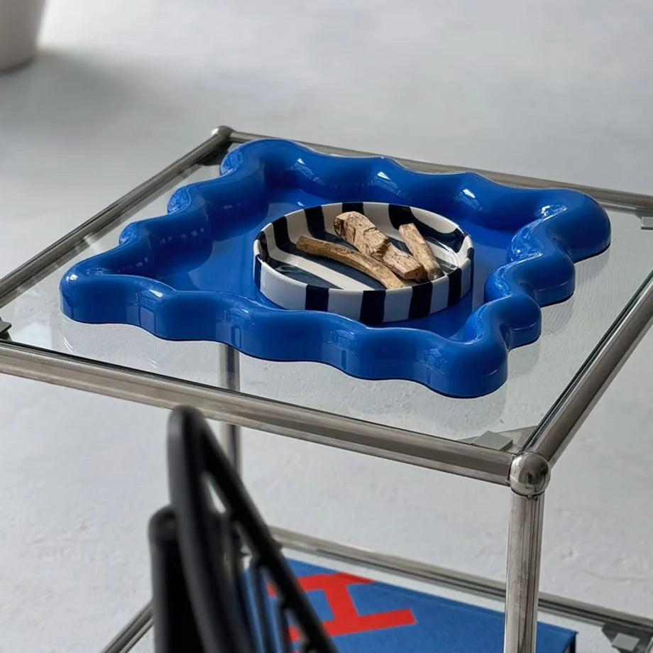 Close-up of the Cobalt Blue wavy tray highlighting its vibrant color and fluid lines - RoomDen