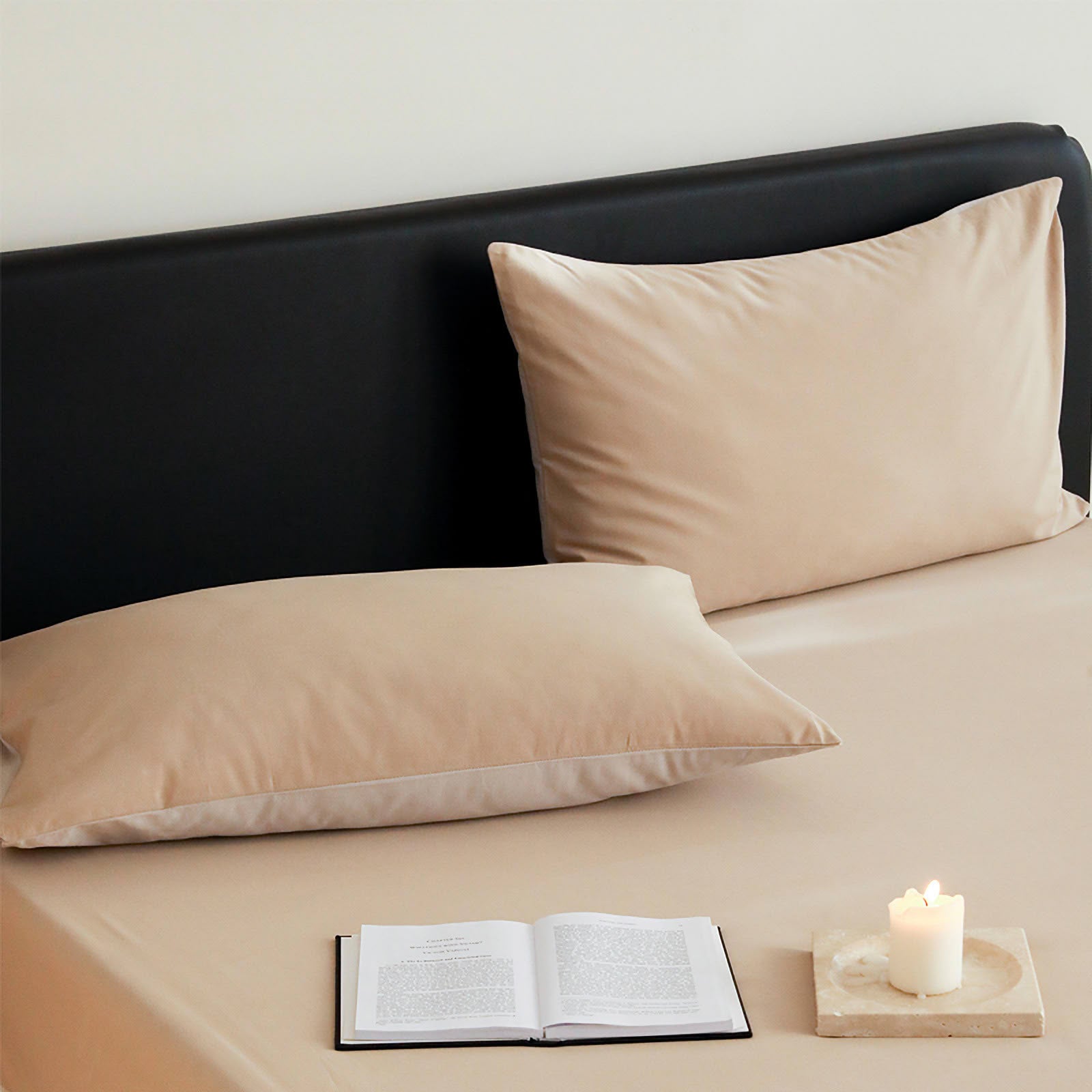 Minimalist two-tone washed cotton pillowcase in soft solid colors – RoomDen