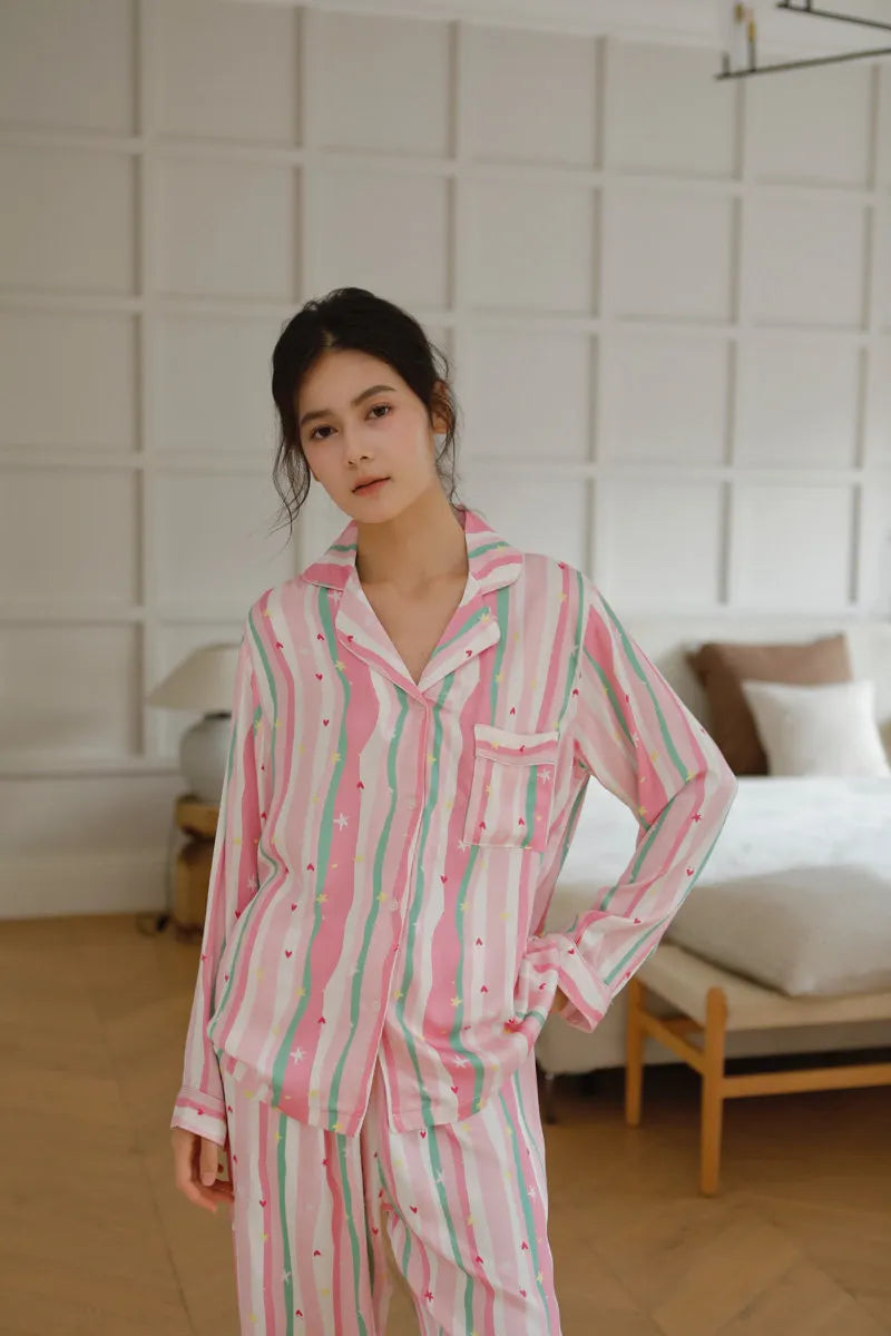 Pink heart stripe cotton sateen pajama set in a soft pastel style – RoomDen