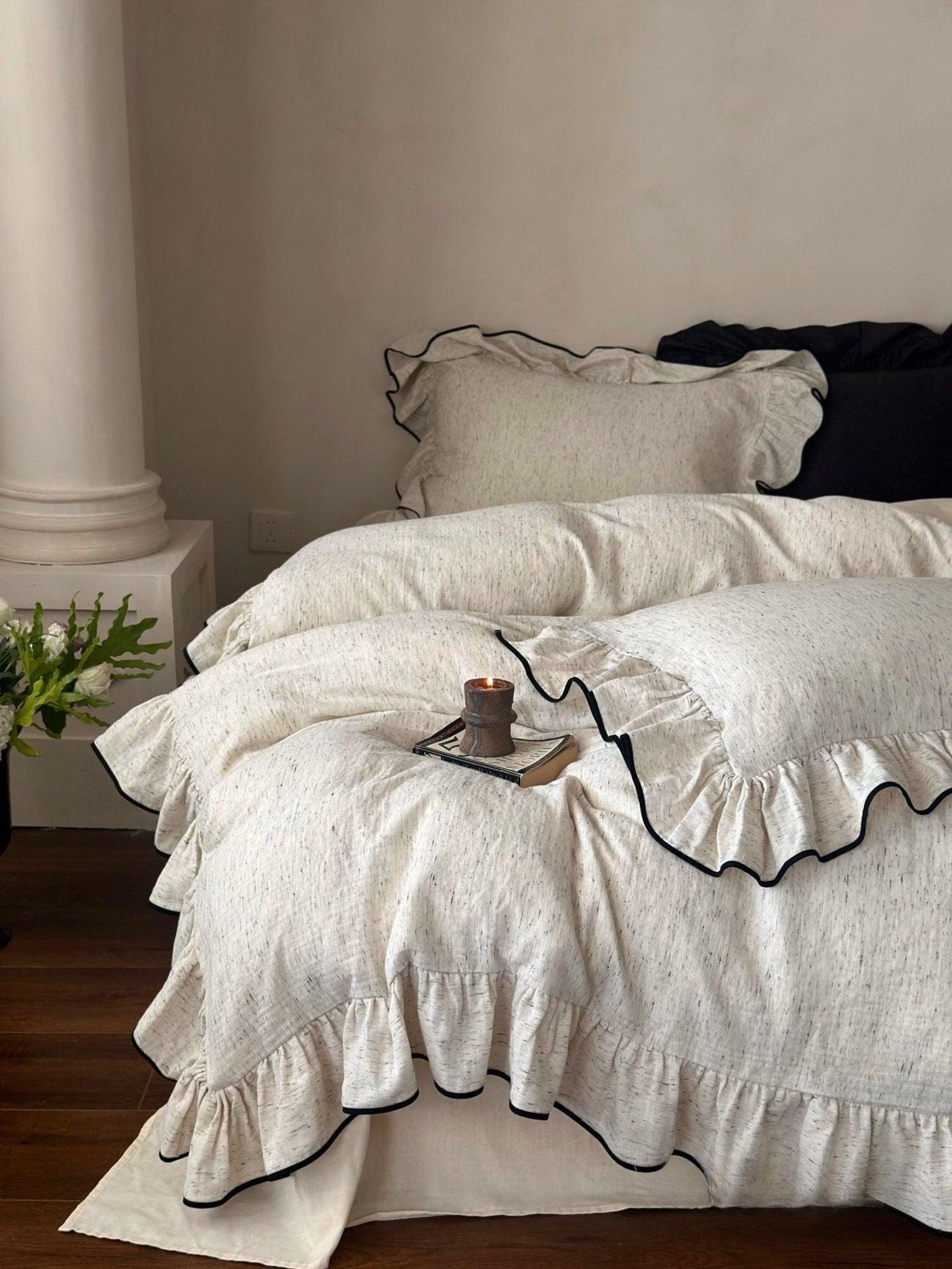 Fenridge Ruffled Double Gauze Bedding Set - room scene