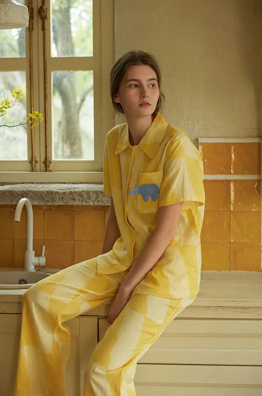 Sunny yellow checkered cotton pajama set with playful blue elephant pocket patch – RoomDen
