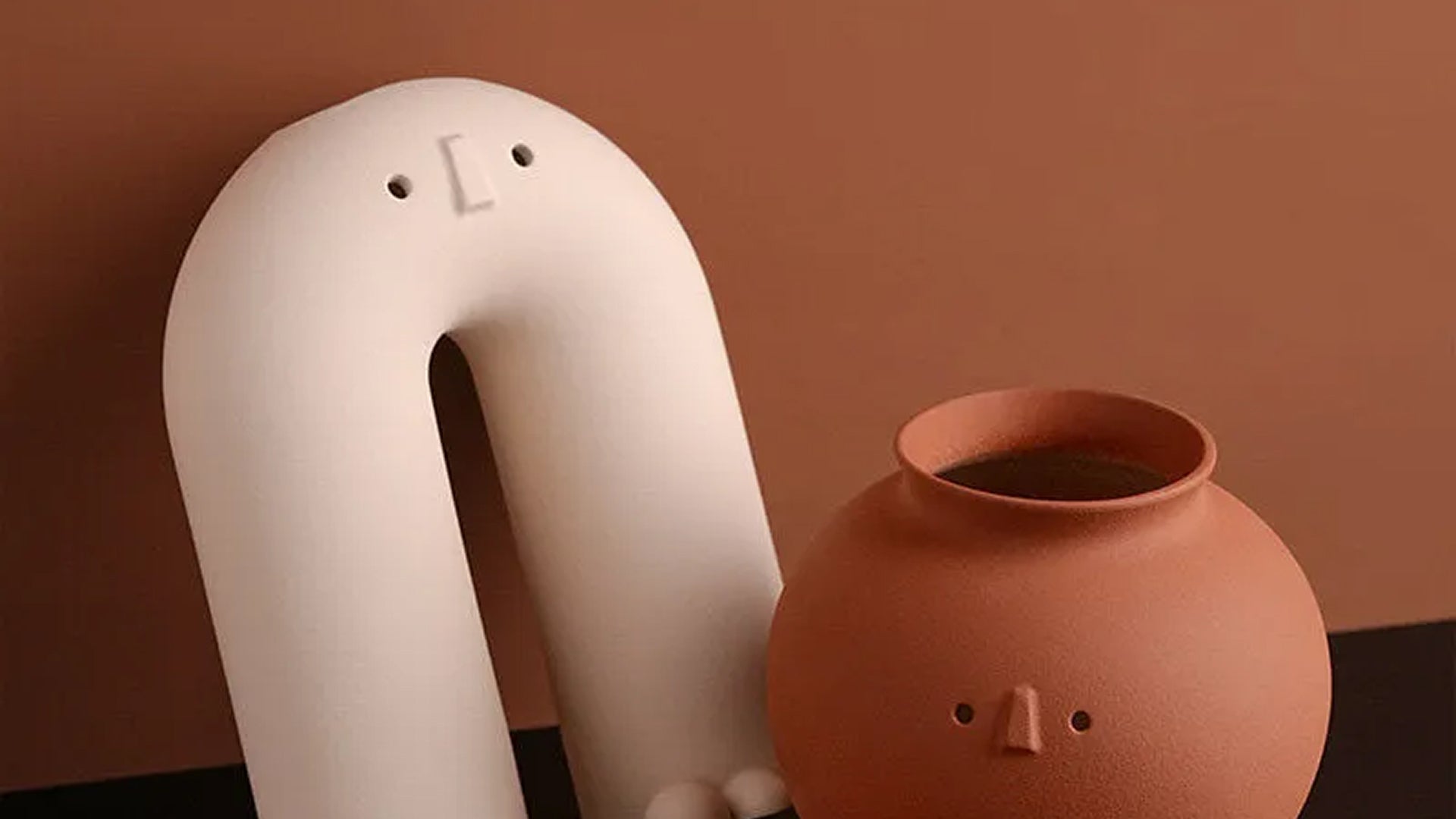 Vases & Vessels