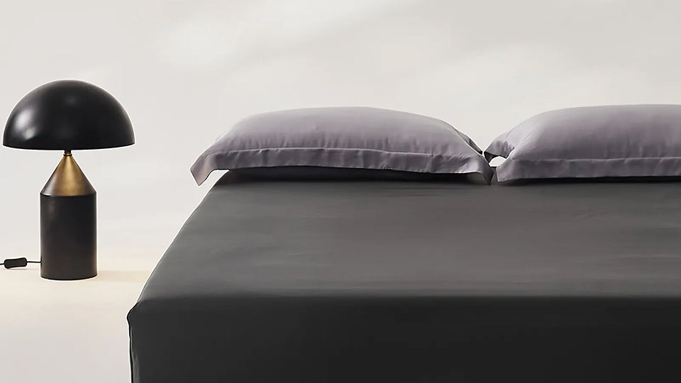Crisp sheet set, showing the smooth fit and breathability of the fitted sheet.