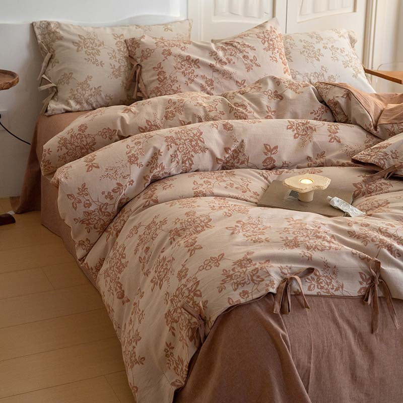 Bonnie floral cotton bedding in brown