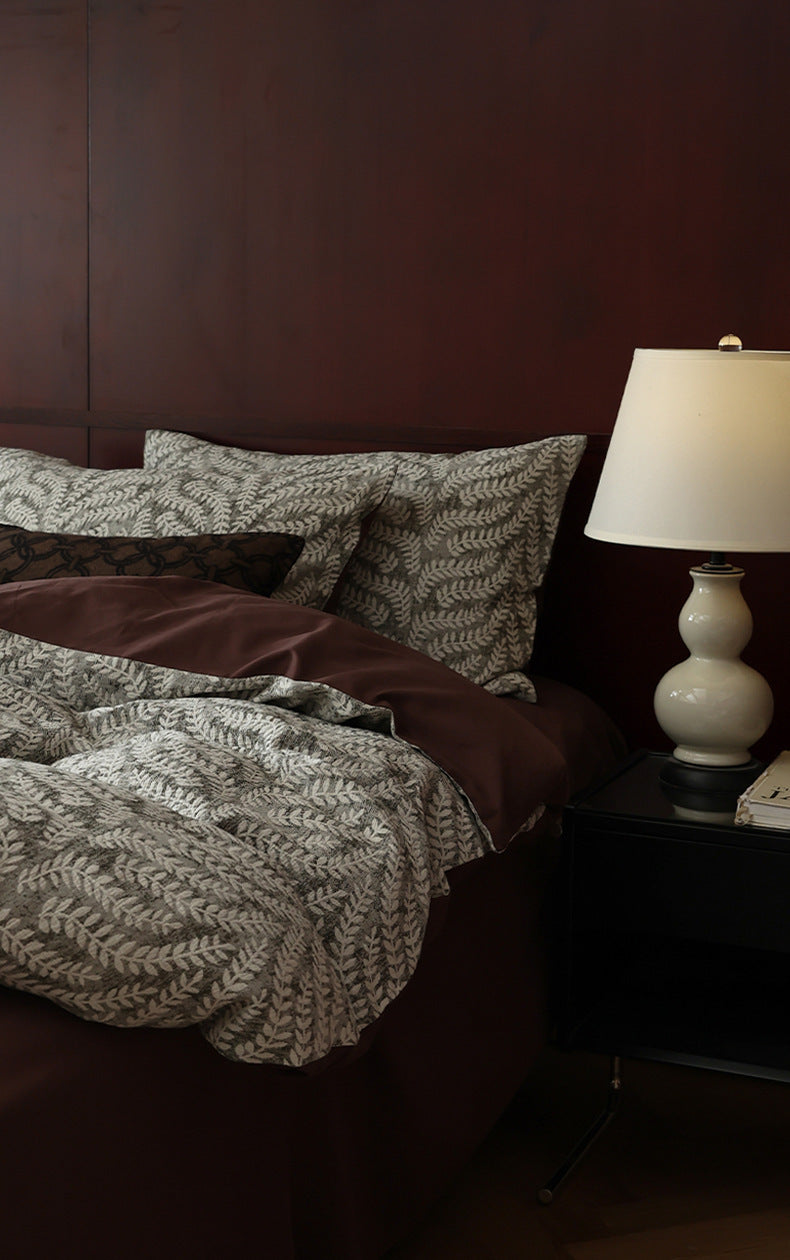 Botanical Jacquard Brushed Cotton Bedding Set – Brown, bed arrangement - Roomden