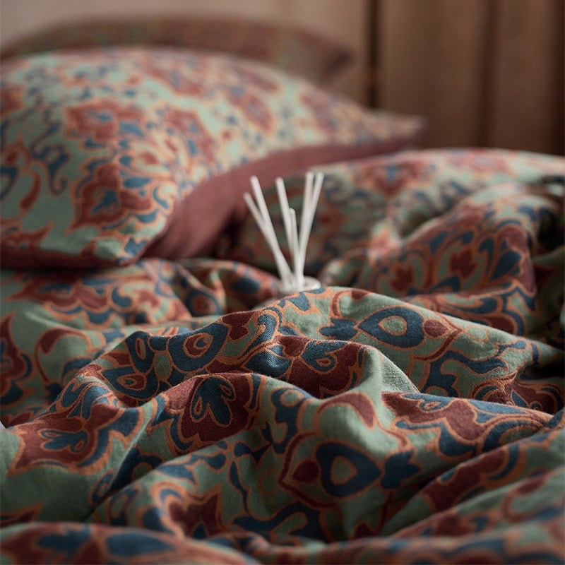 Ornella Jewel Floral bedding set – jewel floral, close view of the patterned cotton gauze, view 5 - Roomden