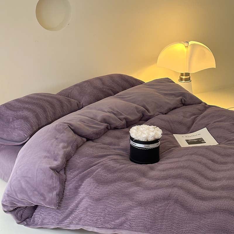 Wave textured plush bedding – dusty lavender angled duvet and folded reverse - Roomden