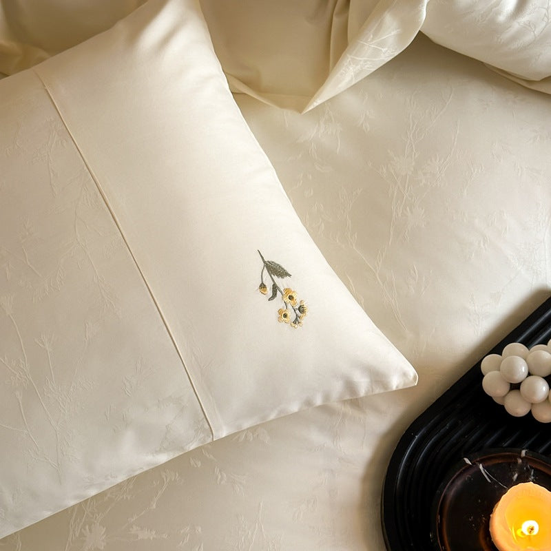 Floral Embroidered Jacquard Cotton Bedding Set, Ivory Cream, fabric and pillow details - Roomden