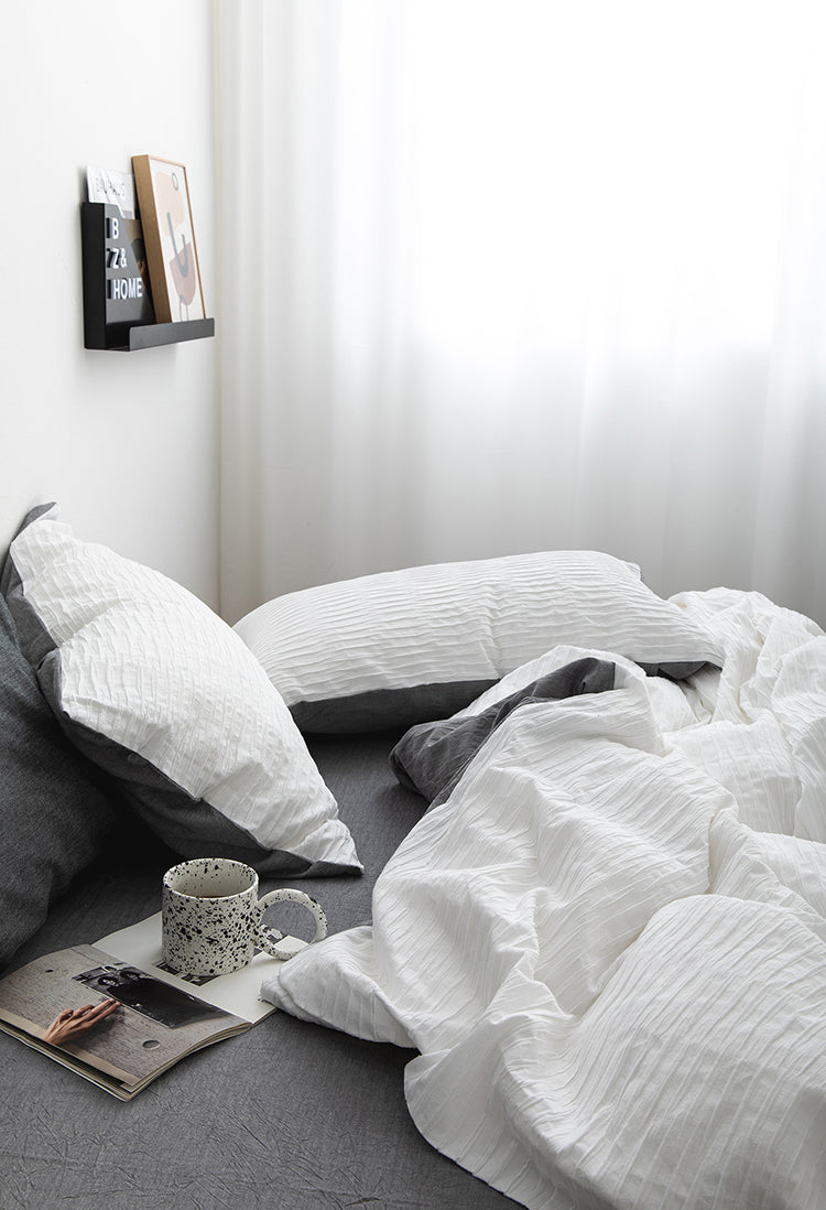Ripple Textured Cotton Bedding Set, White & Grey, bedroom view 4 - Roomden
