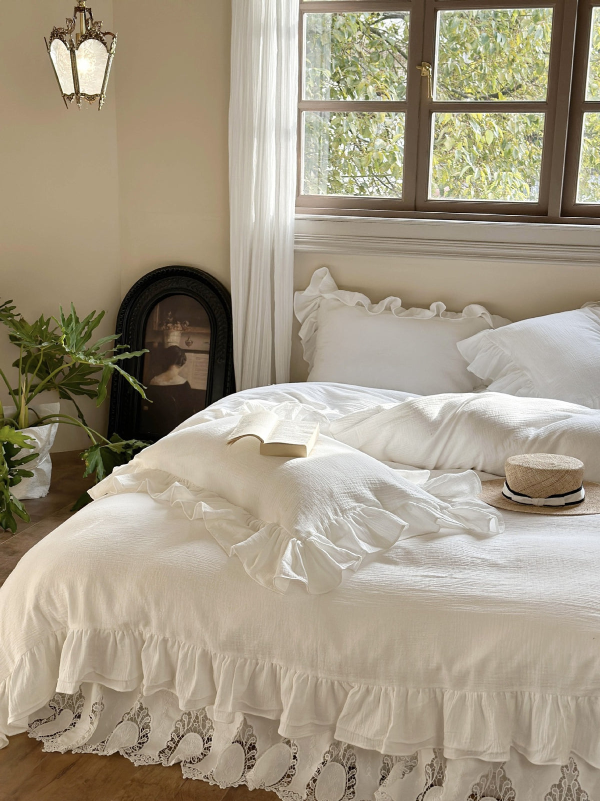Ruffled Double Gauze Cotton Bedding Set – Scalloped Ivory, sunlit bed with softly gathered edges - Roomden