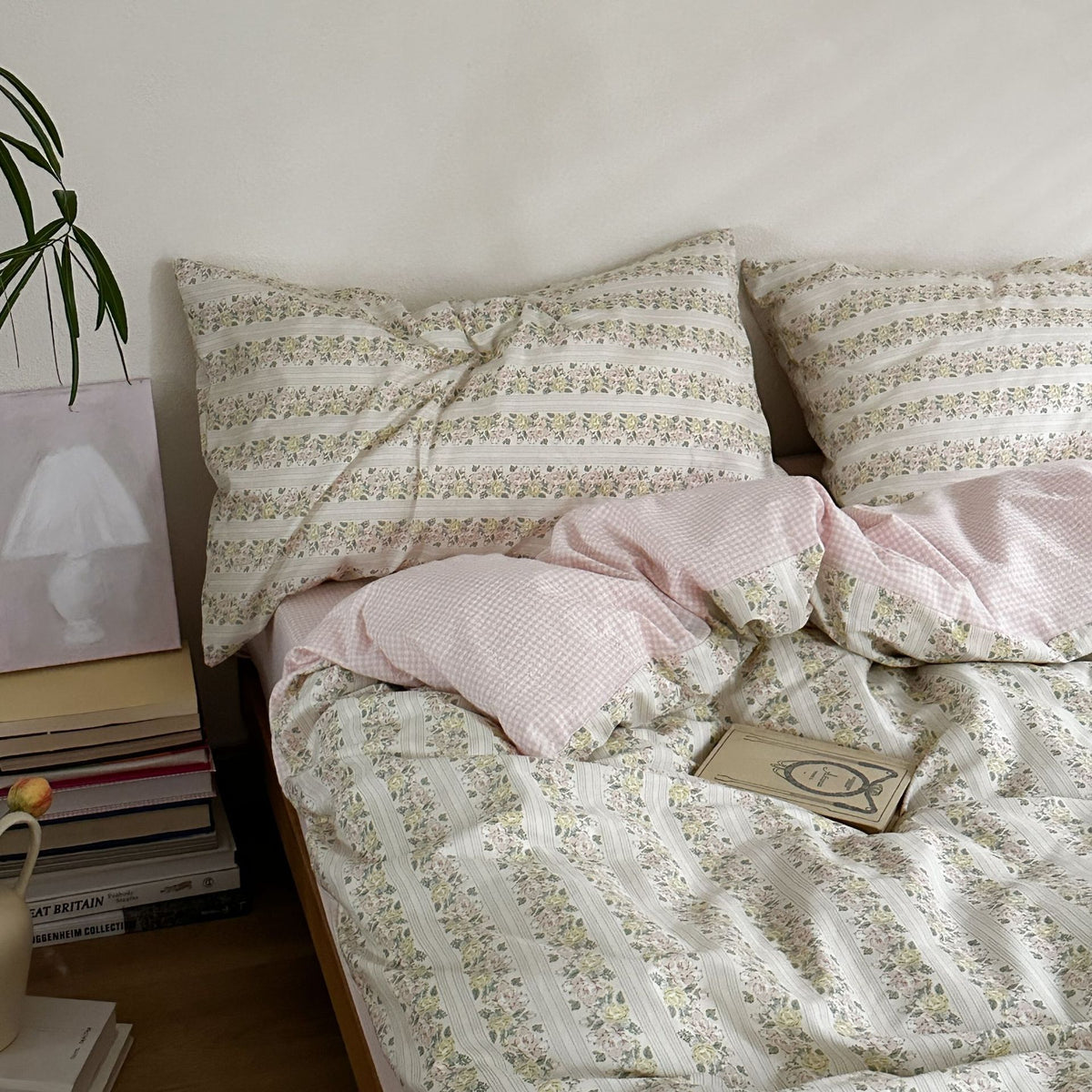 Ivory Floral Stripe and Pink Check Cotton Bedding Set – matching floral stripe pillows and pink check reverse - Roomden