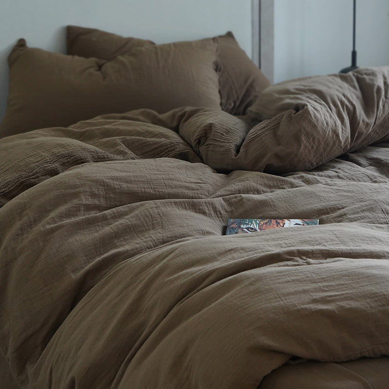 Tie-Detail Double Gauze Cotton Bedding Set – Chestnut Brown, bed arrangement - Roomden