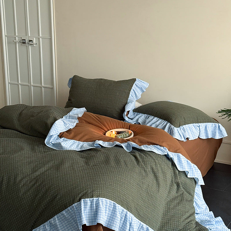 Contrast Ruffle Gingham Cotton Bedding Set, Moss & Copper, fabric and pillow details - Roomden
