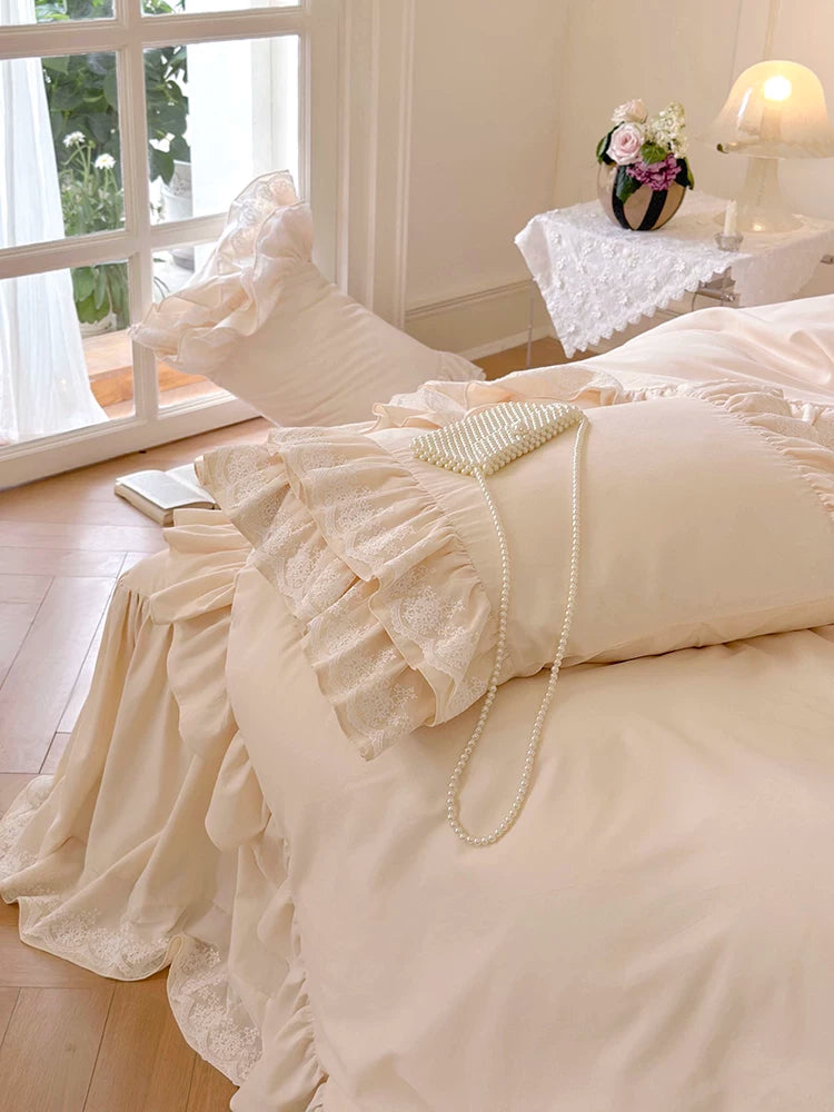 Ruffle cotton sateen bedding set – Vanilla Cream, ruffled pillowcases on the bed - Roomden