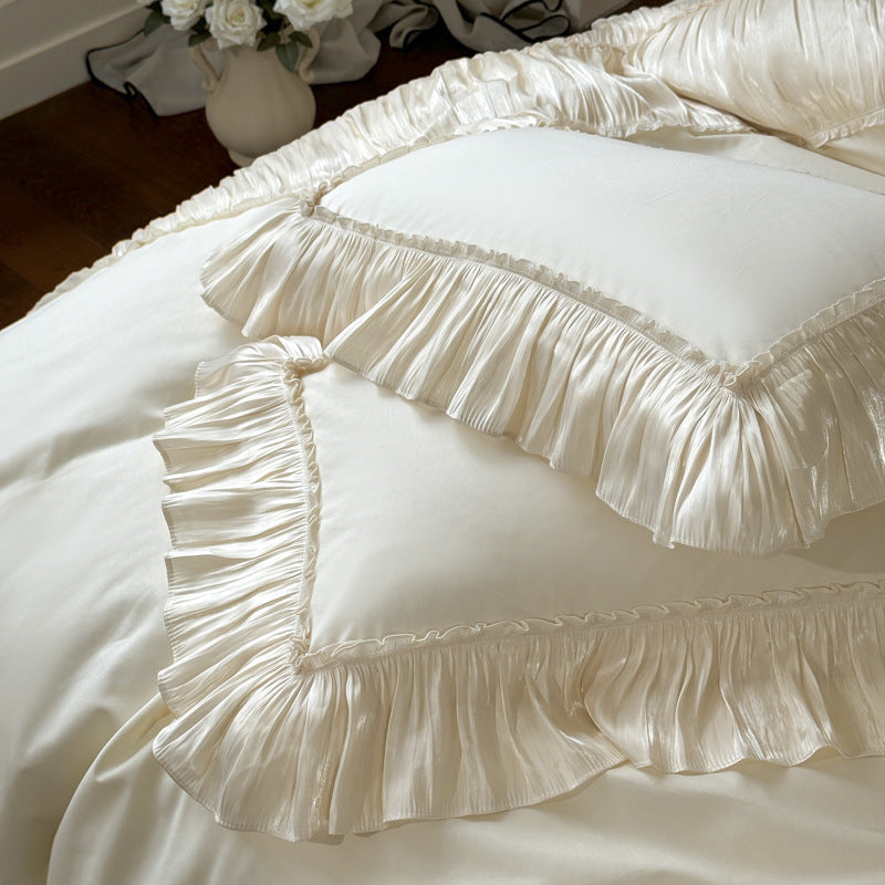 Ruffled Cotton Bedding Set – Ivory Cream, fabric and edge detail - Roomden