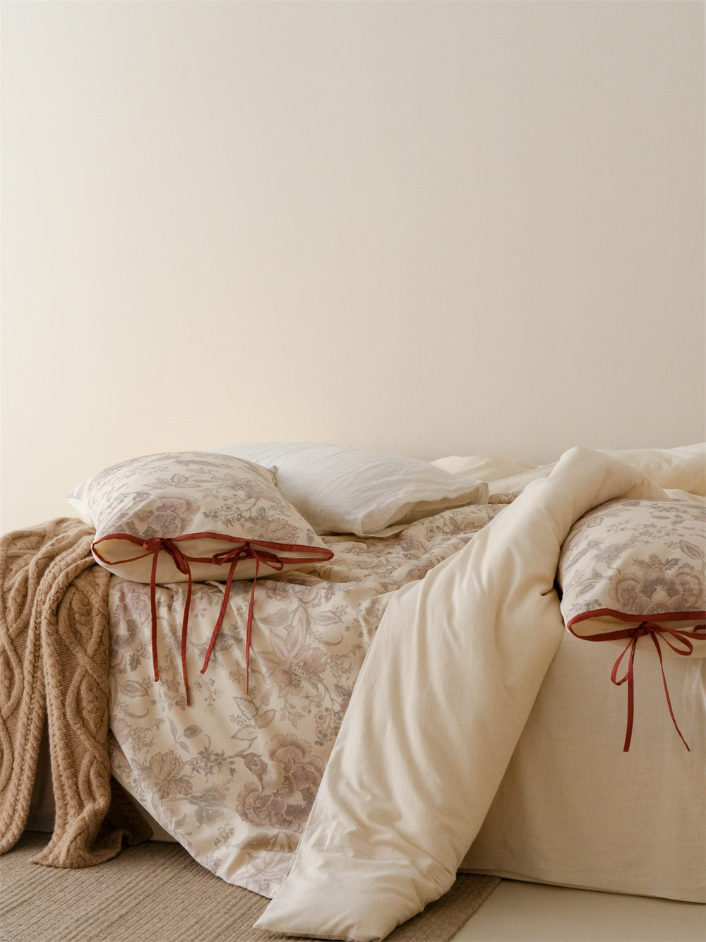 Stillgarden Mauve Flourish Cotton Linen Bedding Set – Draped floral duvet and tied pillow at the bedside - Roomden