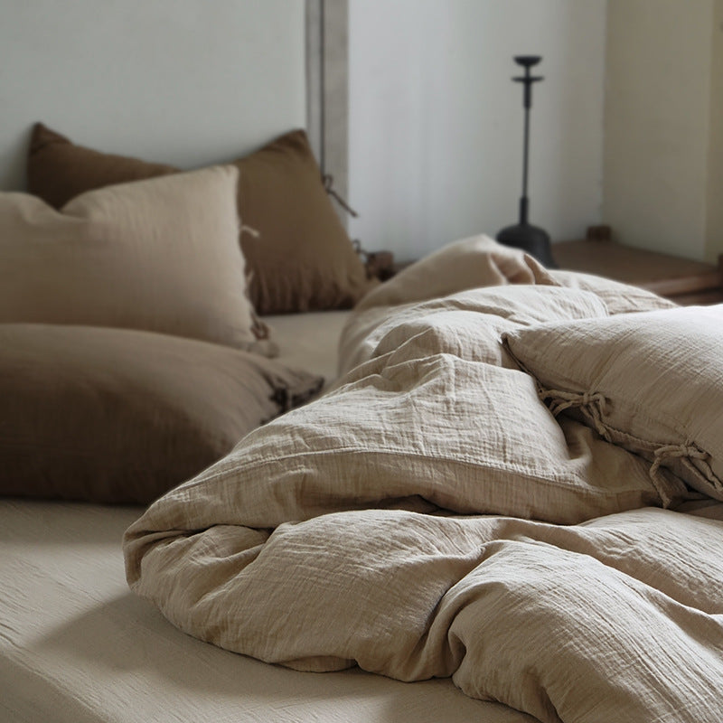 Tie-Detail Double Gauze Cotton Bedding Set – Beige Brown, bed arrangement - Roomden
