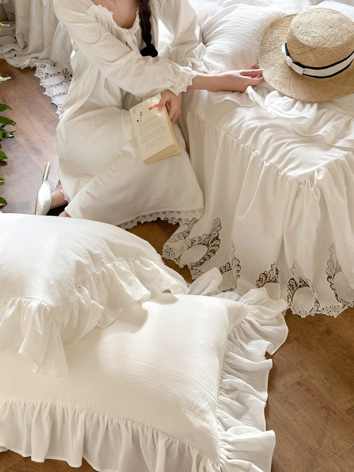 Ruffled Double Gauze Cotton Bedding Set – Scalloped Ivory, close bedroom scene with layered duvet and ruffled pillows - Roomden