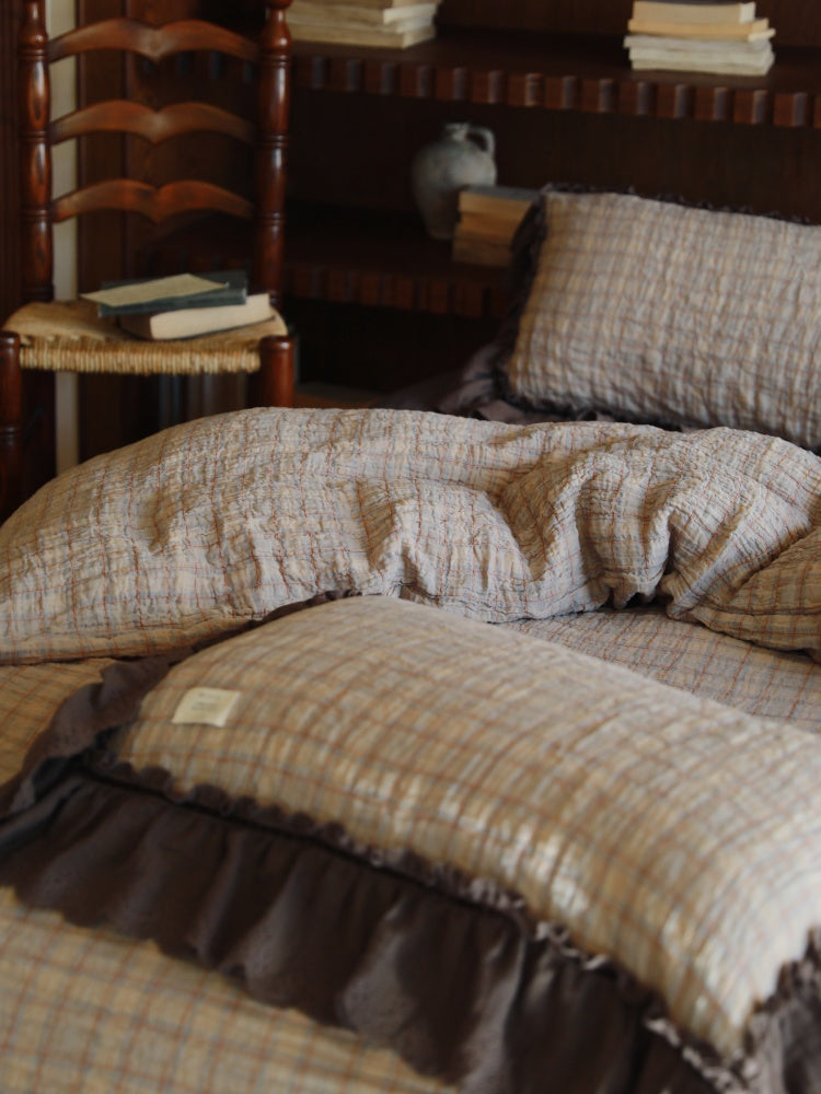 Contrast Ruffle Checked Cotton Gauze Bedding Set – layered checked pillows edged with cocoa ruffles - Roomden