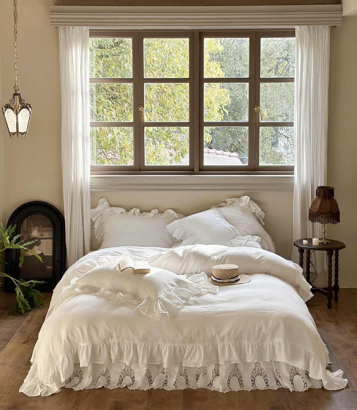 Ruffled Double Gauze Cotton Bedding Set – Scalloped Ivory, full ivory bed with scalloped openwork trim - Roomden
