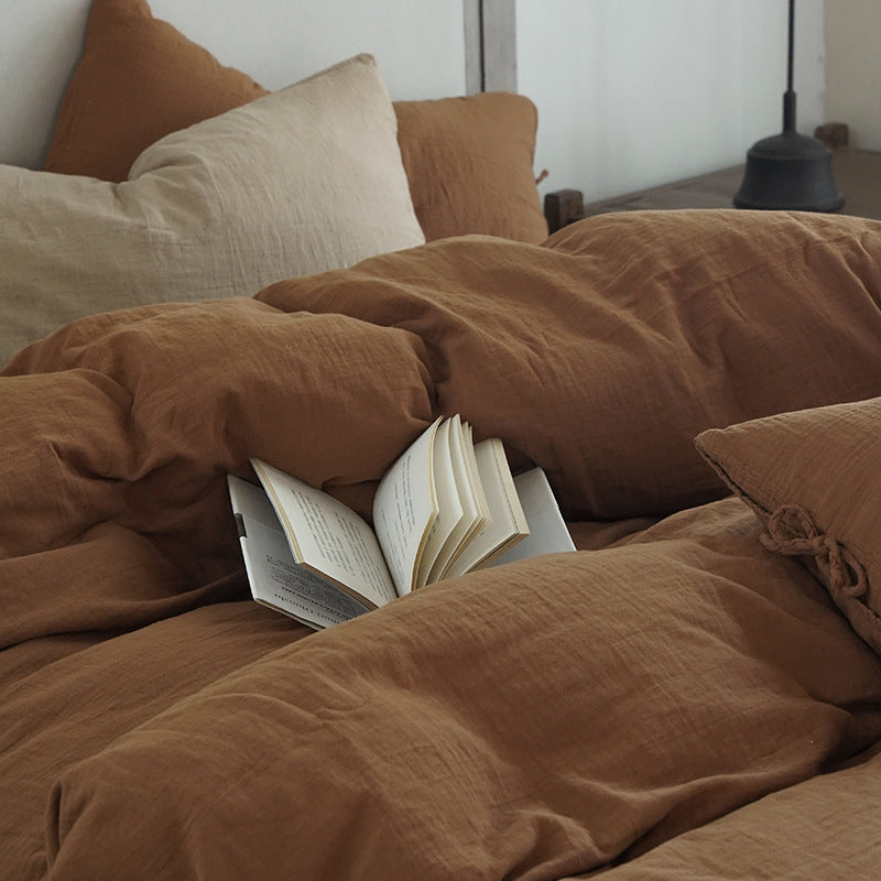 Tie-Detail Double Gauze Cotton Bedding Set – Caramel Brown, bed arrangement - Roomden