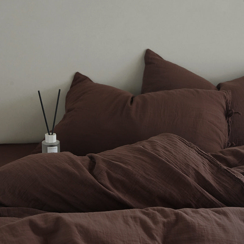 Tie-Detail Double Gauze Cotton Bedding Set – Coffee Brown, bed arrangement - Roomden