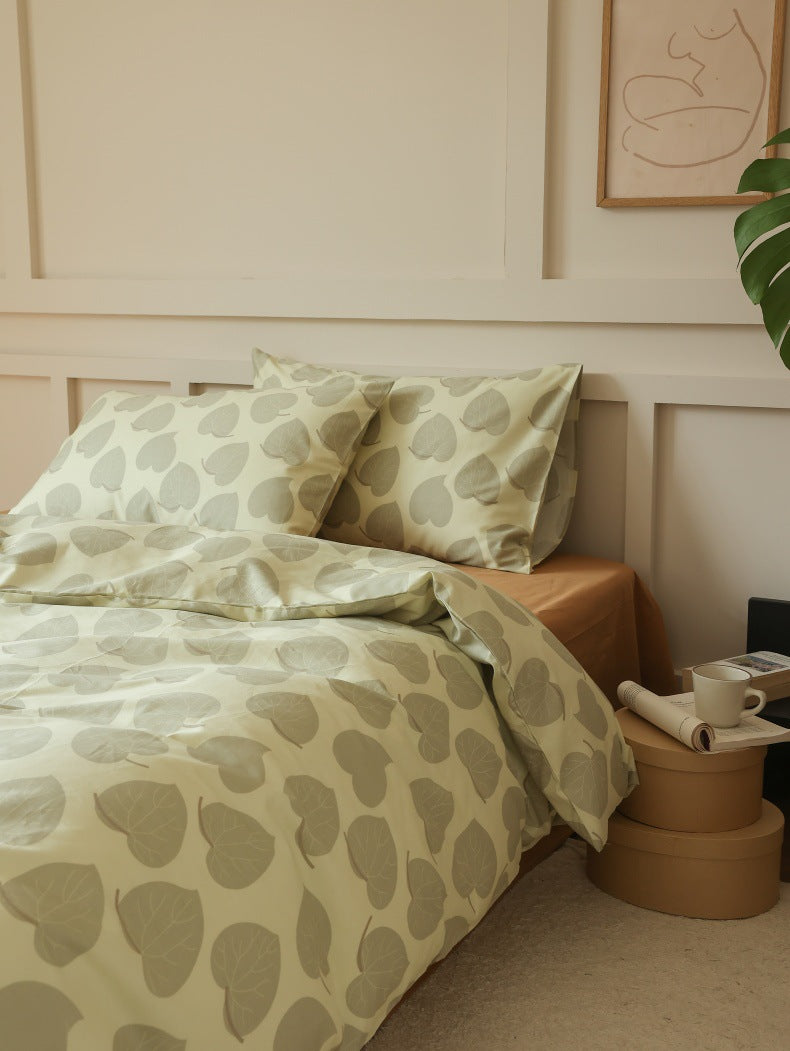 Sage Heart Leaf Cotton Bedding Set – matching leaf-print pillows and draped duvet - Roomden