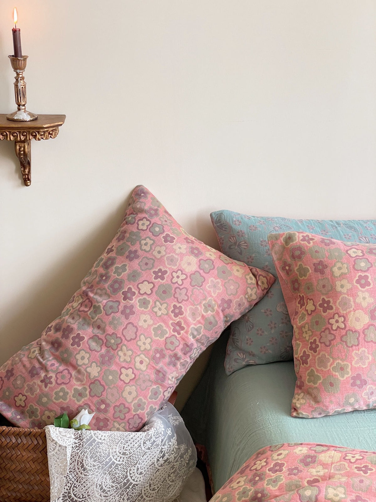 Rosewick Pink Floral Trellis bedding set – pink floral trellis, close view of the patterned cotton gauze, view 6 - Roomden
