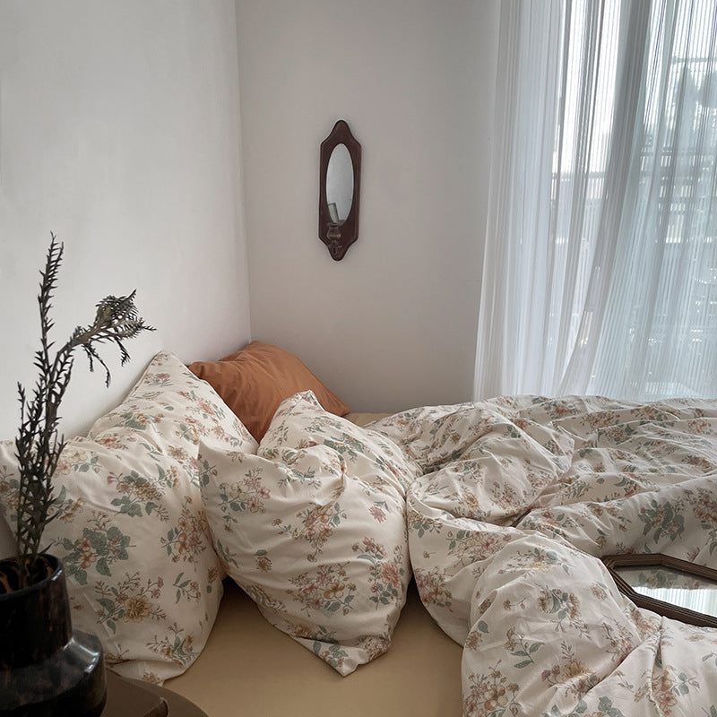 Florhaven Autumn Bouquet cotton bedding set – side view of the floral bedding beside the curtains - Roomden