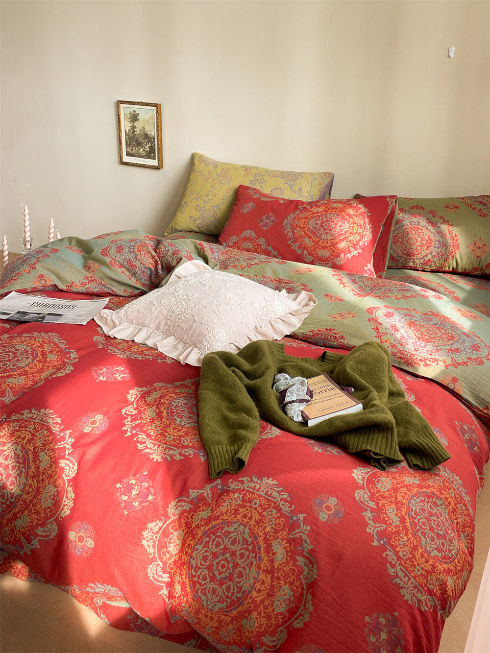 Ornella Vermilion Medallion bedding set – vermilion medallion, bedroom view of the duvet and pillows, view 3 - Roomden