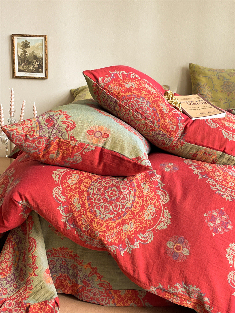 Ornella Vermilion Medallion bedding set – vermilion medallion, angled view of the duvet and coordinating pillows, view 8 - Roomden