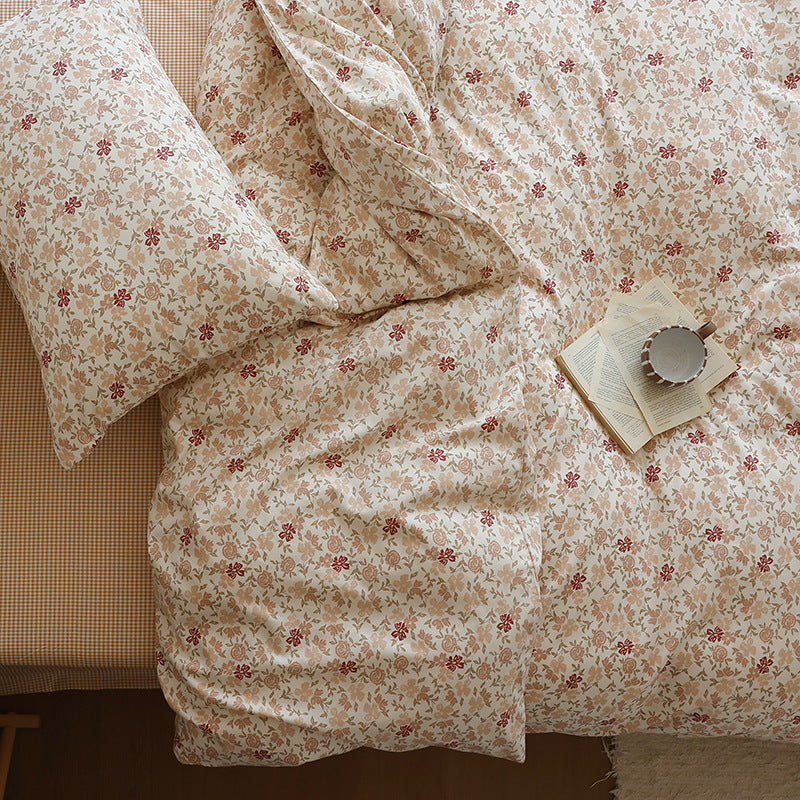 Ivory Rust Ditsy Cotton Bedding Set with coordinating bedding — fabric detail