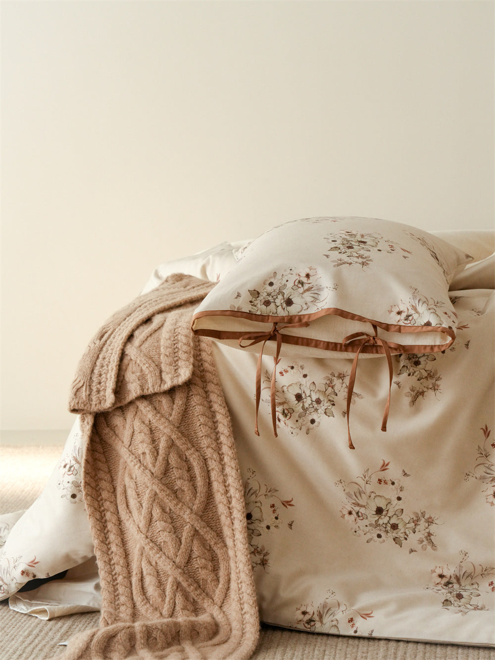 Stillgarden Butterfly Posy Cotton Linen Bedding Set – Draped floral bedding beside a textured throw - Roomden