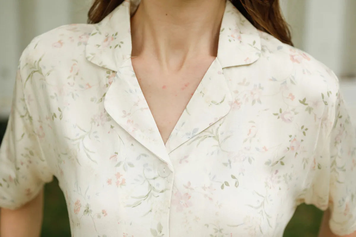 Detail Shot of Lapel Collar and Gentle Floral Print Texture - RoomDen