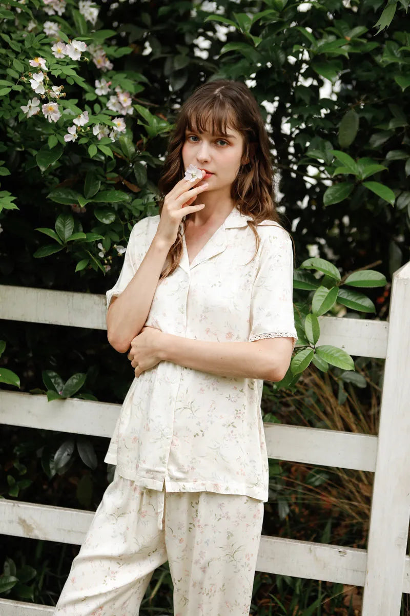 Soft Girl Aesthetic Pajama Set with Delicate Lace Sleeves - RoomDen
