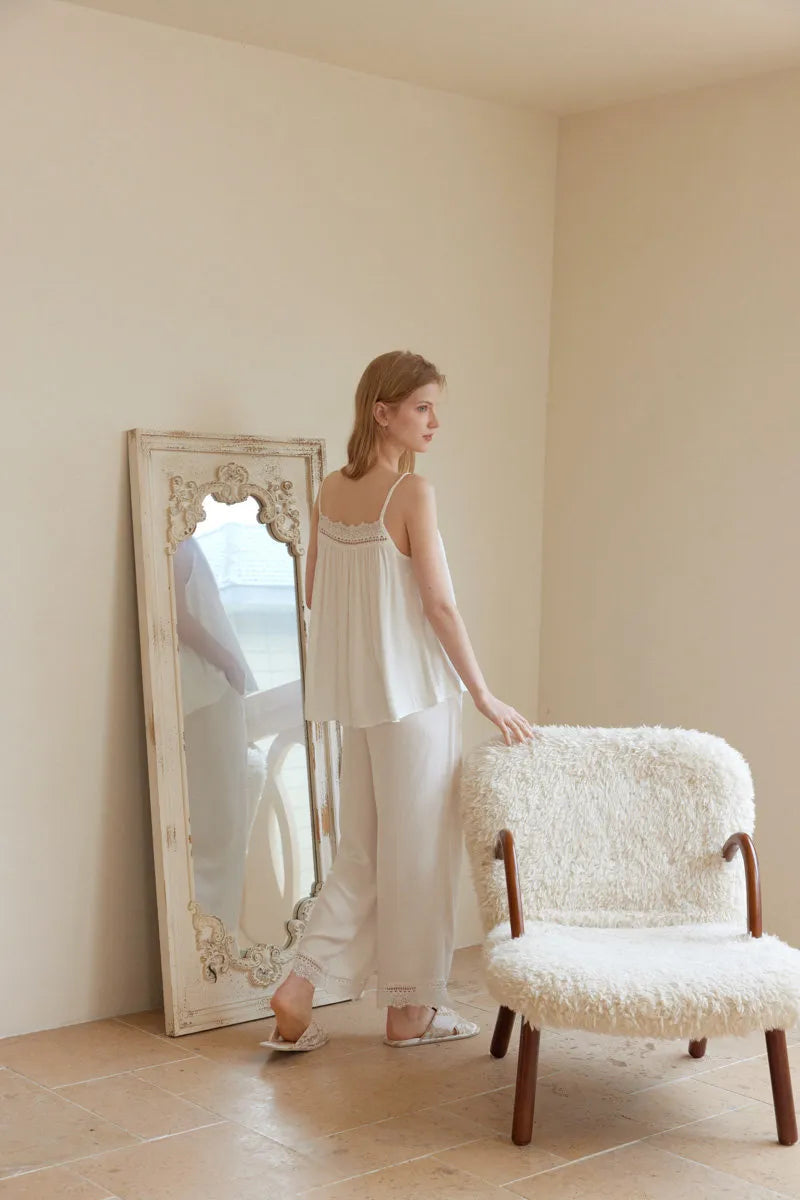 White Coquette Style Pajama Set with Vintage Mirror - RoomDen