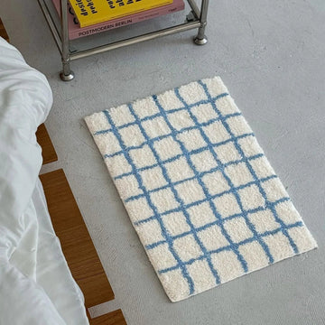 Plush Tufted Checkered Grid Polyester Accent Rug