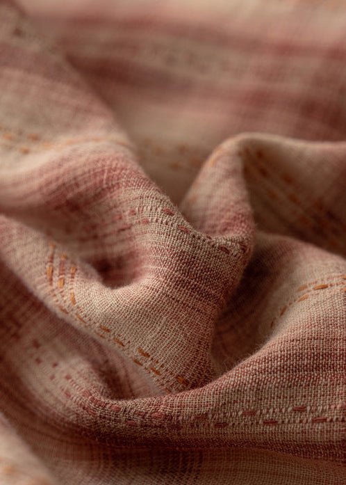 Gingham Double Gauze Cotton Bedding Set, Rustic Rose, fabric and pillow detail 6 - Roomden
