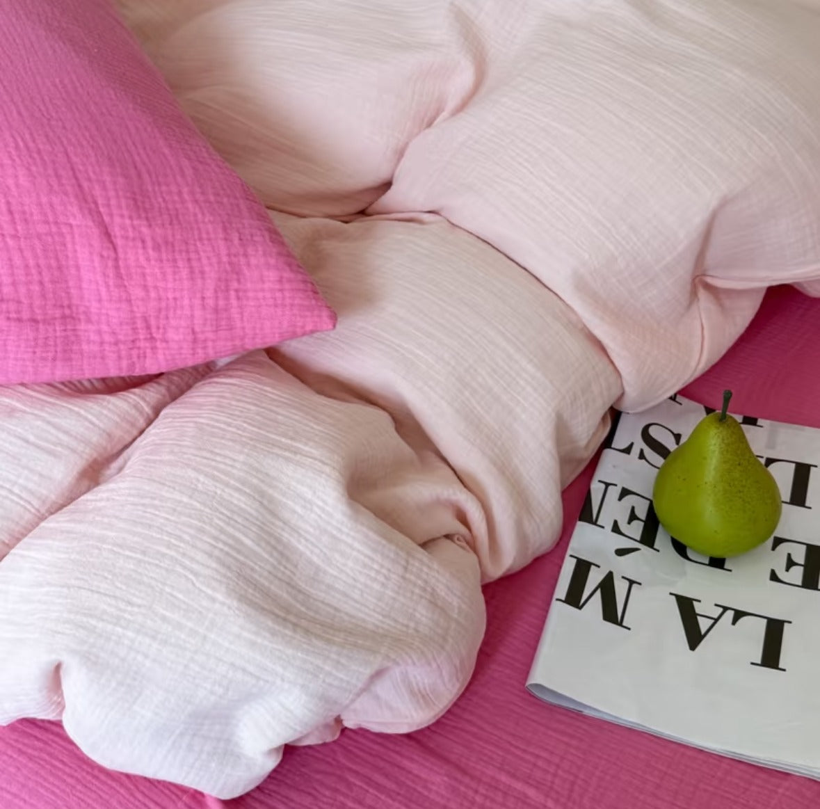 Double Gauze Cotton Bedding Set - Pink + Light Pink