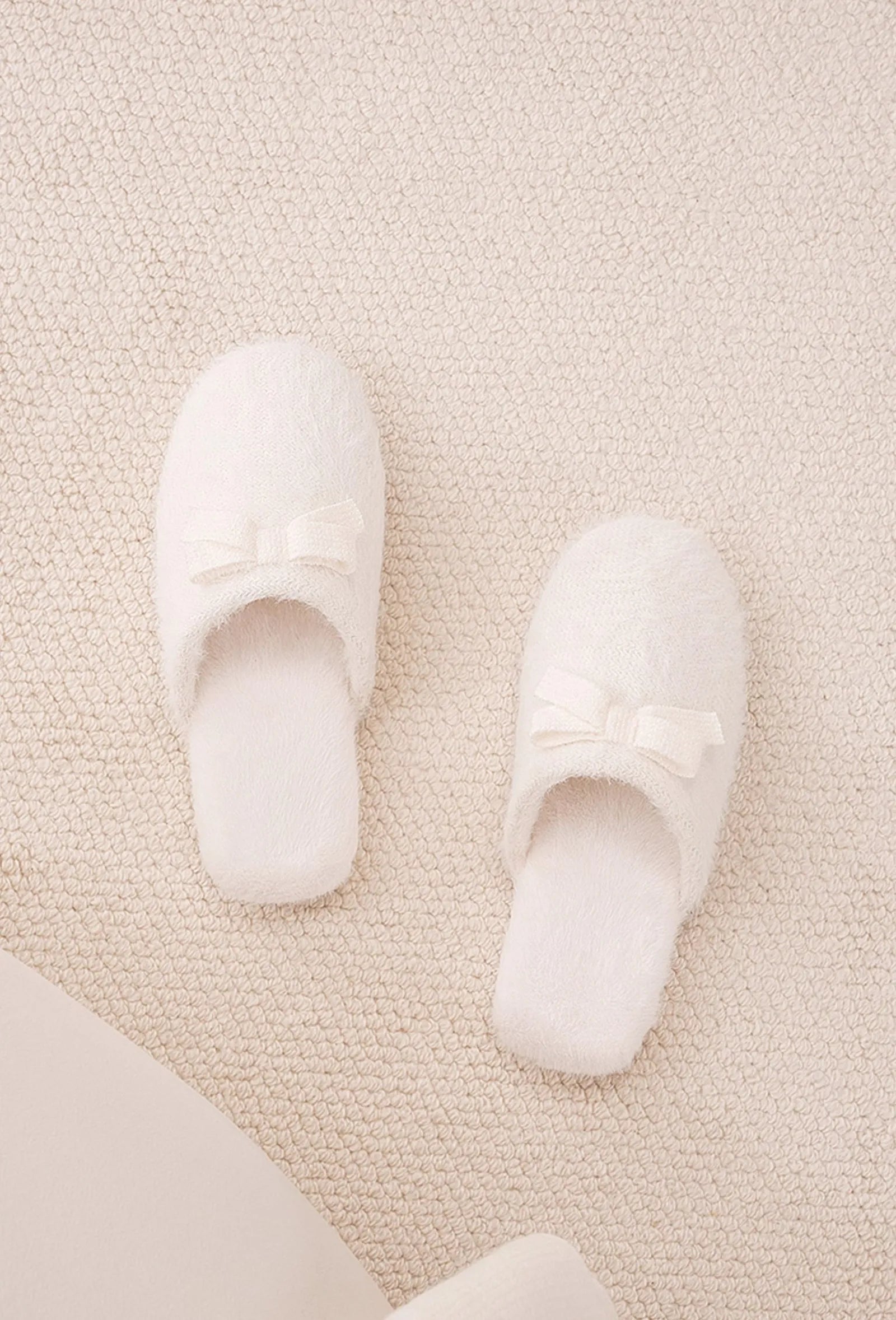 Cream White Plush House Slippers Top Down View - RoomDen