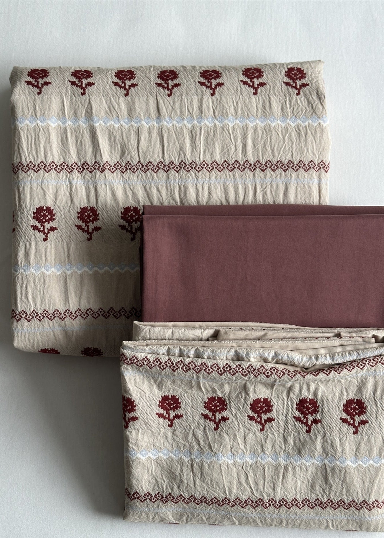 Solange Jacquard Floral Cotton Bedding Set - Rosewood Cream