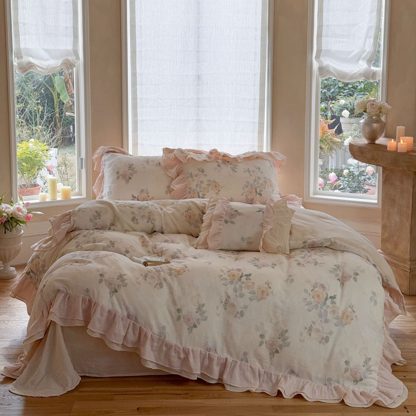 Solenne Ruffle Floral Double Gauze Bedding Set - Petal Cream