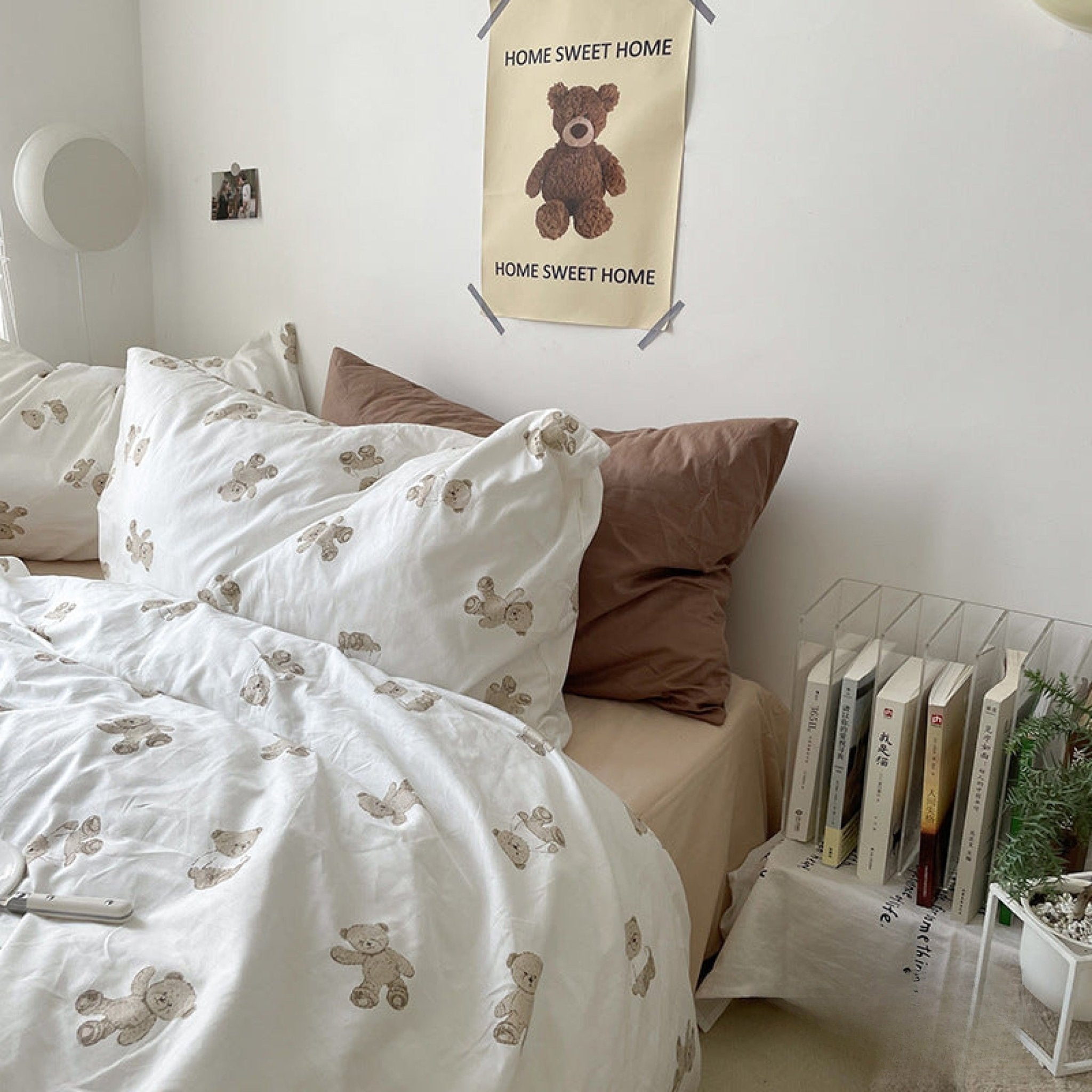 Tansley Cream Bear Print Washed Cotton Bedding Set - room scene