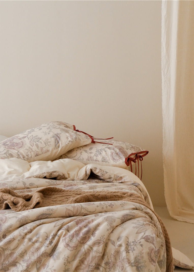 Marigny Jacobean Floral Cotton-Linen Bedding Set - room scene
