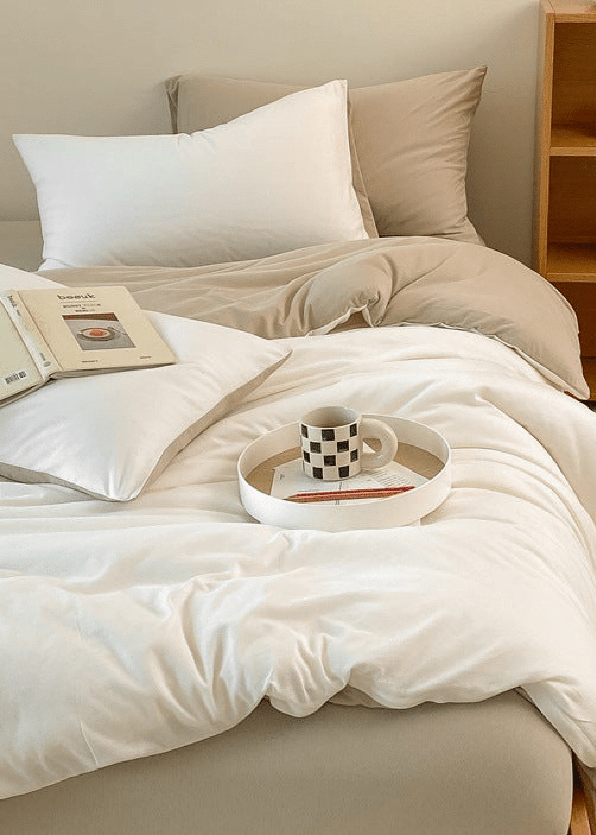 Sorrel Earthy Jersey Knit Bedding Set - room scene