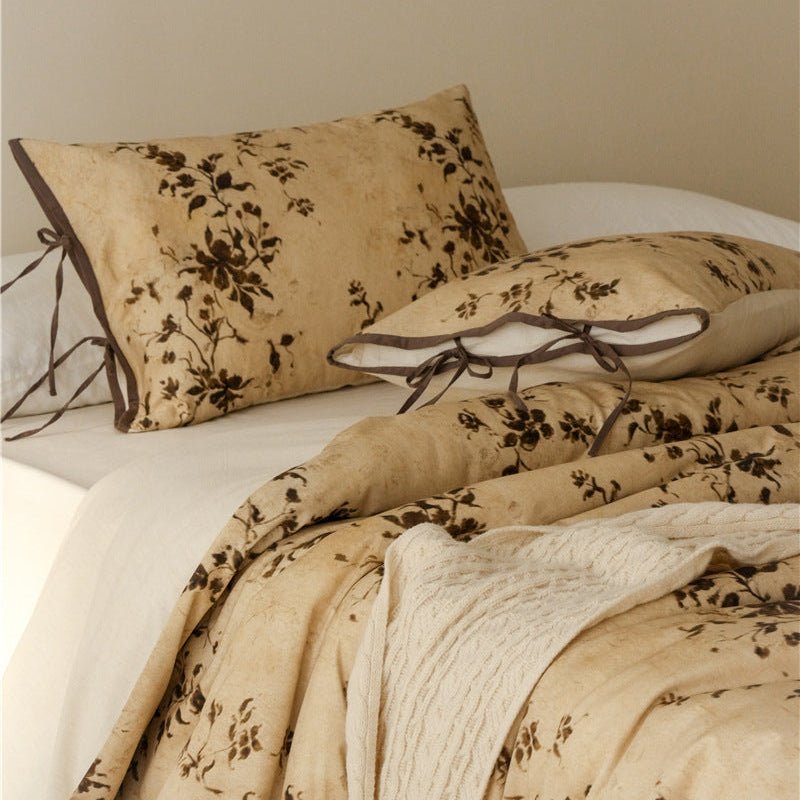 Marigny Jacobean Floral Cotton-Linen Bedding Set - room scene