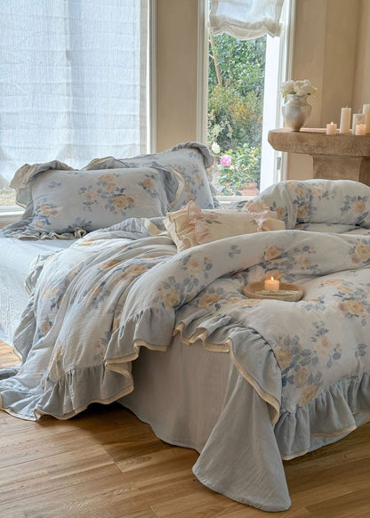 Solenne Ruffle Floral Double Gauze Bedding Set - room scene
