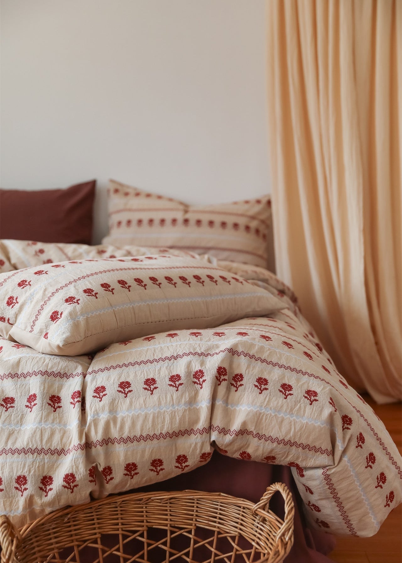 Solange Jacquard Floral Cotton Bedding Set - room scene