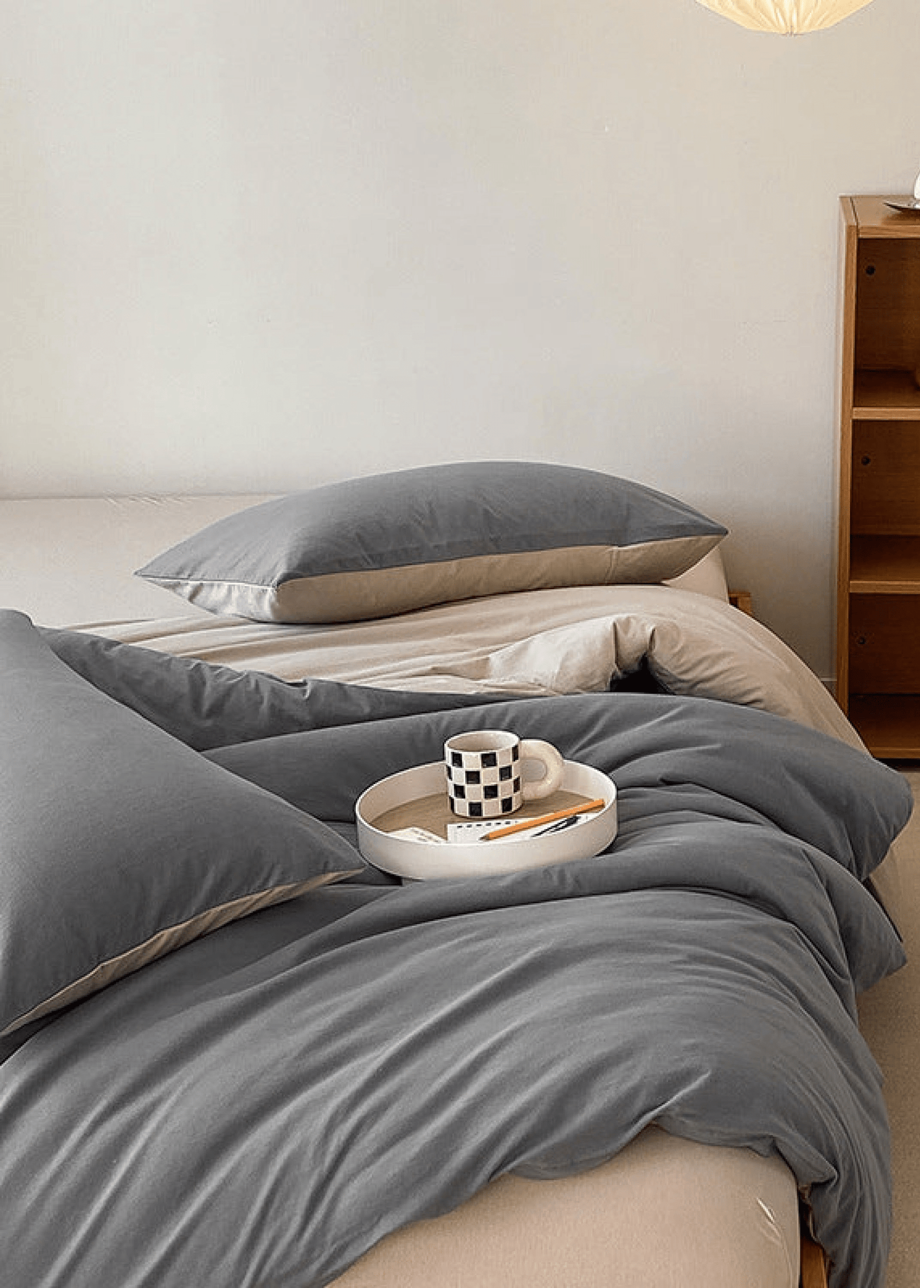 Sorrel Earthy Jersey Knit Bedding Set - room scene